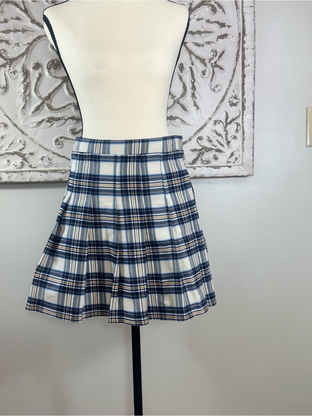Dry Goods Originality NWT Be Original Plaid Pleated Mini Skirt Size Large | Prep